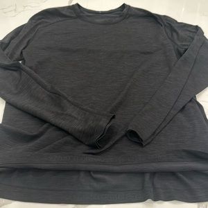 Lululemon. Men’s black, long sleeved, shirt.